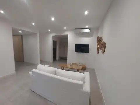 Departamento 2 ambientes con 2 baños