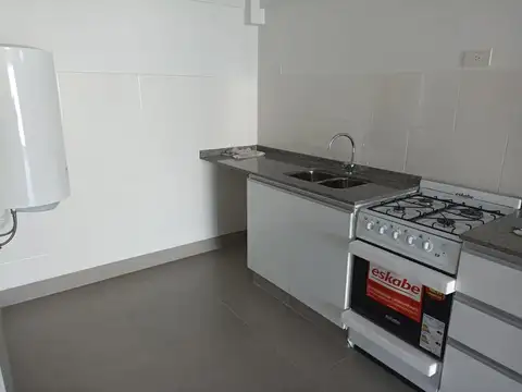 depto 3 ambientes c/ 2 baños a estrenar.