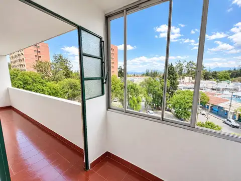 Macrocentro. Mariano Boedo 200
