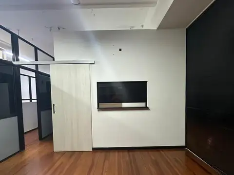 Oficina en Alquiler al Norte