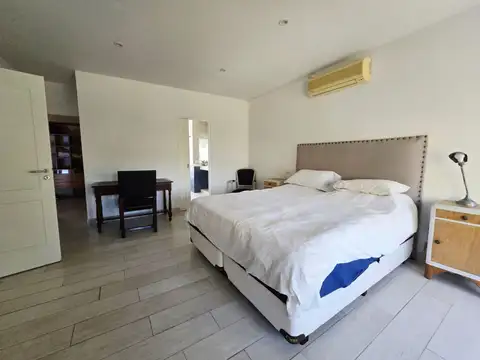 CASA EN VENTA EN SANTA MARIA DE LOS OLIVOS