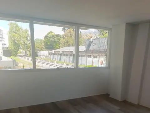 Oficina en Alquiler en La Lucila Vías / Libertador, $ 1.500.000