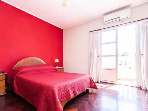 Casa en Venta en Lanus Oeste, USD 170.000