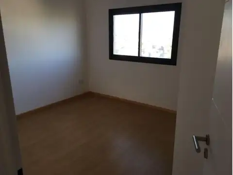 Departamento en Venta en Campana, USD 98.000