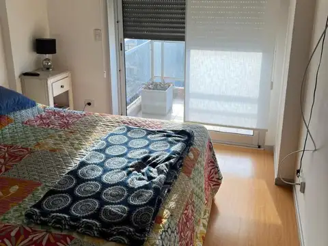 Departamento en Venta en Parque Chacabuco, USD 219.000
