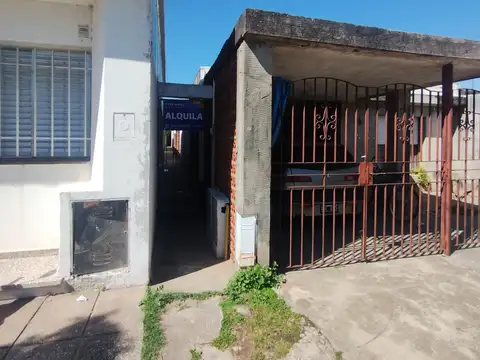 Depto Tipo Casa en Alquiler de 3 ambientes