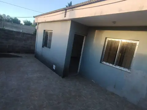 Depto Tipo Casa 3 ambientes con 1 baño