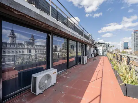 Oficina en Venta con 2 cocheras