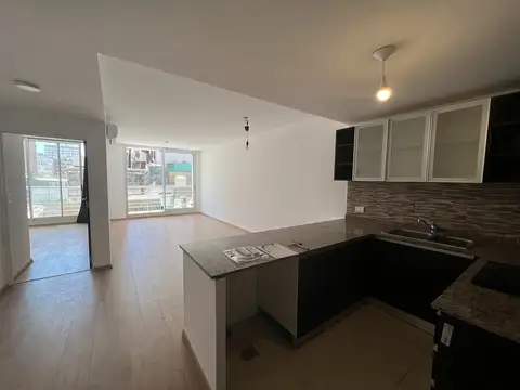 Venta 2 ambientes Belgrano Nuñez Luminoso Balcon Pileta Parrilla