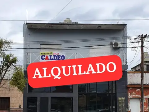 DEPTO 2 AMB AL FRENTE C/ BALCÓN 