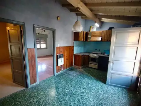 Casa en Alquiler con 1 cochera