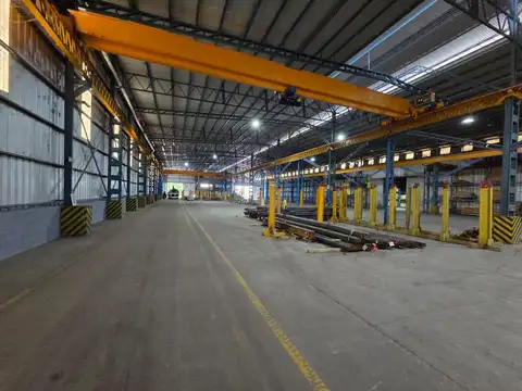 Galpón en Parque Industrial Alvear