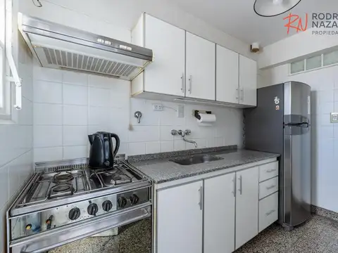 Avenida Directorio 1200