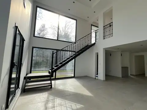 Casa en club de campo El Moro