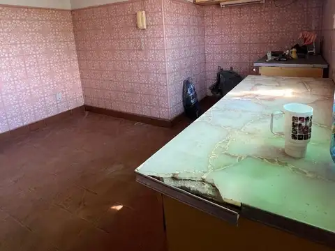 Casa en Venta con 6 cocheras