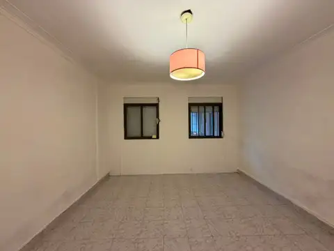 CASA EN VENTA LA PLATA 3 DORMITORIOS