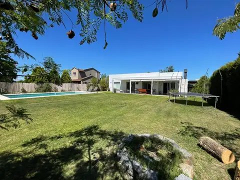 APTA CREDITO - Casa en VENTA  Barrio San Francisco - Villanueva