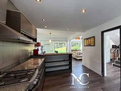 Casa en Venta en Costa Esmeralda, USD 350.000