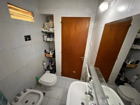 PH EN VENTA LA PLATA 2 DORMITORIOS RECICLADO