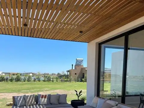 Terreno en Venta de 687,0 m2
