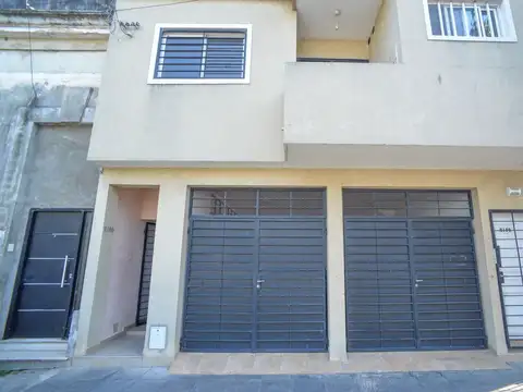 Venta PH en barrio Candioti Sur. Interno 2 dormit
