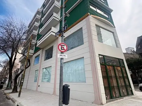 Alquiler Local a ESTRENAR en Esquina - Chiclana y Salcedo