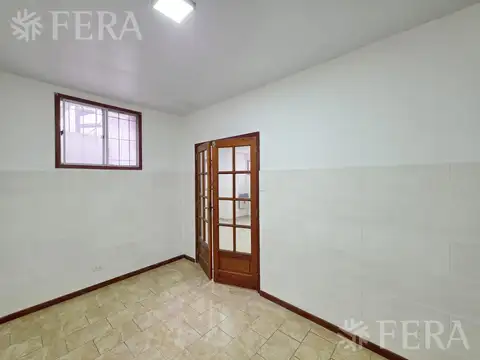 Venta PH 3 ambientes con patio en Crucecita