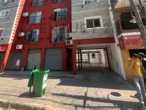 BRANDSEN 1100, Piso 0