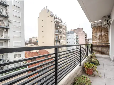Departamento en Venta en Villa del Parque, USD 110.000