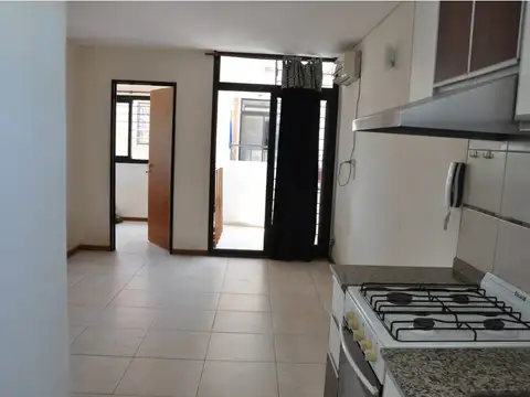 Augusto J. Olivé 800