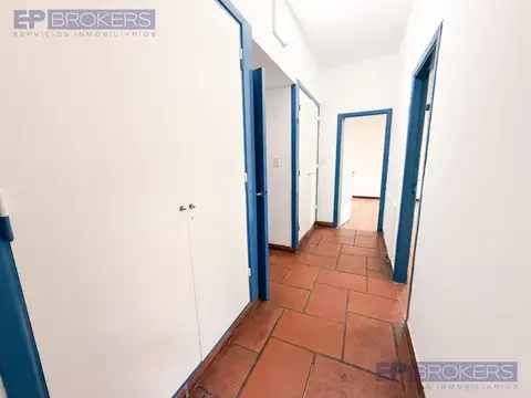 Depto Tipo Casa en Alquiler de 5 ambientes