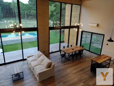 Casa en Venta en Abasto, USD 450.000