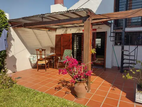 Cesareo de Quiroz 2500