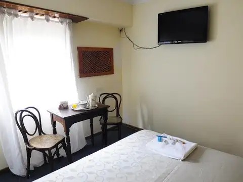 Hotel en Venta 147 años