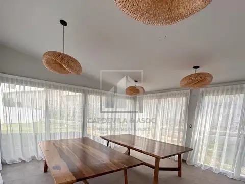 Departamento en Venta en Arguello, USD 190.000