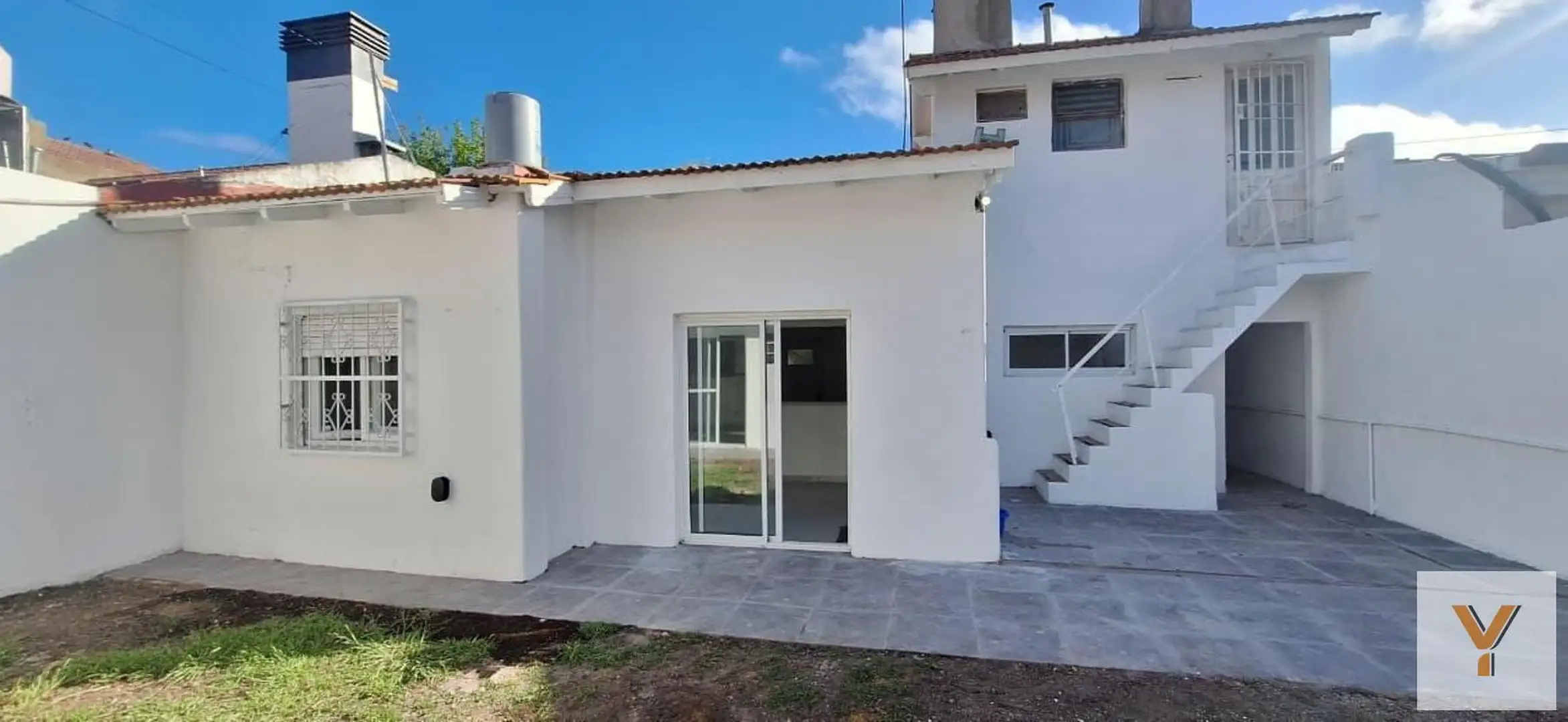 Casa en Venta - 2 Dormitorios 1 Baño - 233mts