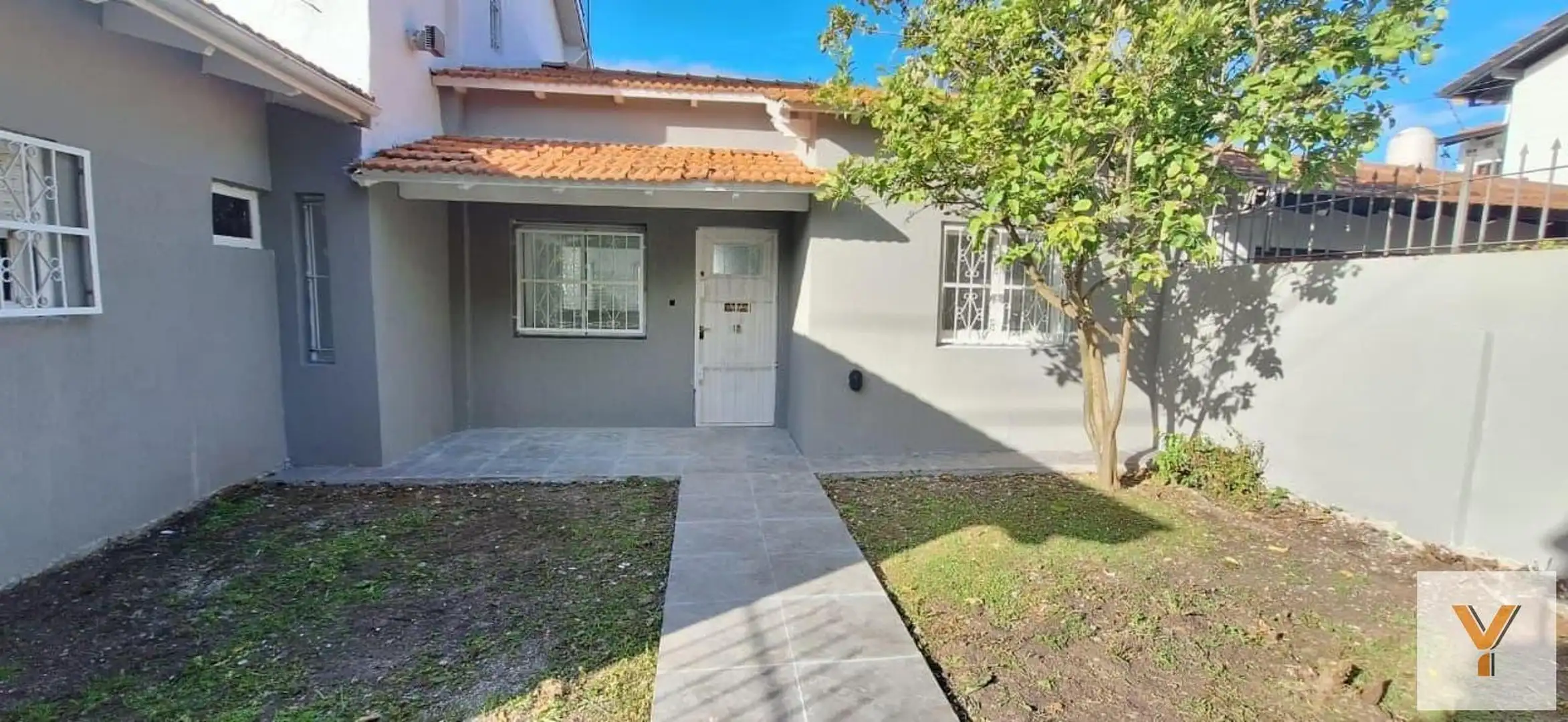 Casa en Venta - 2 Dormitorios 1 Baño - 233mts