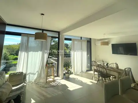 Departamento en Venta con 1 cocheras