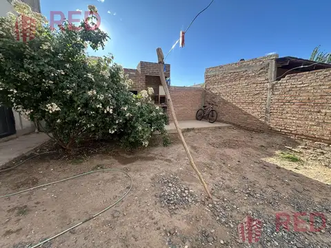 Casa en Venta en Plottier, USD 79.000