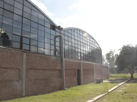 Galpón en venta Av Las Malvinas Zona Este Cordoba Industrial