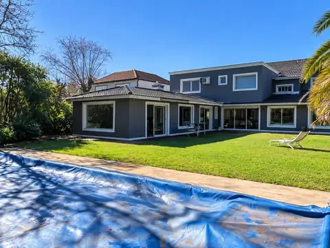 Casa en Venta de 5 dormitorios