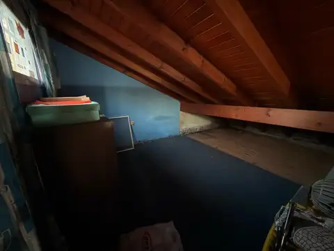 Casa en venta en bloque con cochera la plata