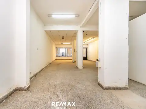 Local en Alquiler 51 años