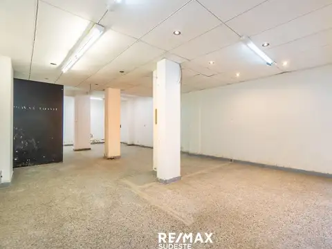 Local en Alquiler en Bahia Blanca, $ 900.000