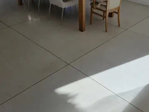 Depto Tipo Casa en Venta en Cipolletti, USD 255.000