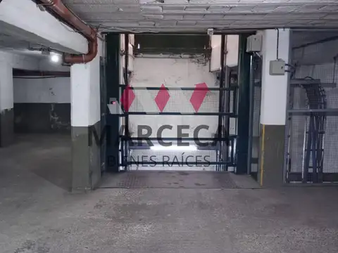 Cochera en Venta Fija