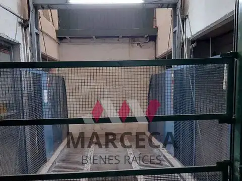 VENTA DE COCHERA EDIFICIO TORRES DEL SOLAR, CENTRO DE NEUQUEN