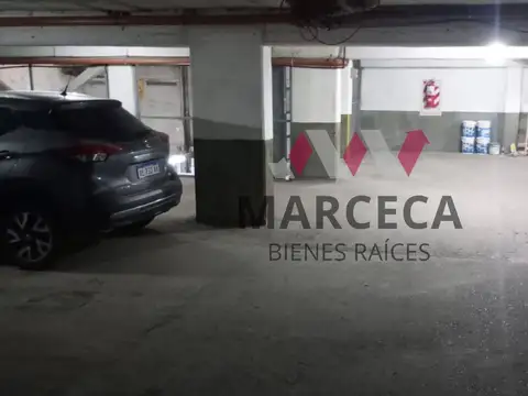 VENTA DE COCHERA EDIFICIO TORRES DEL SOLAR, CENTRO DE NEUQUEN
