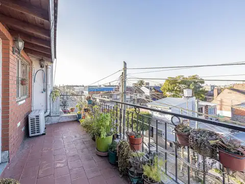 Depto Tipo Casa en Venta de 3 dormitorios