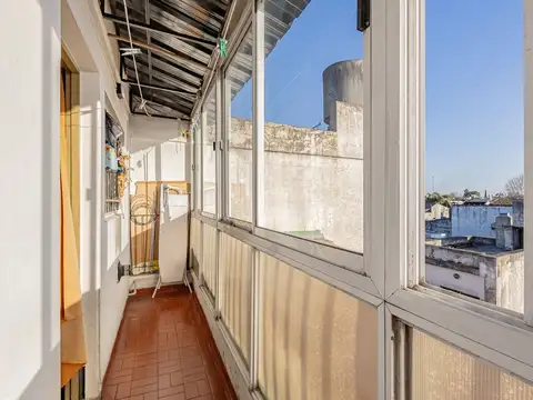 Depto Tipo Casa en Venta 50 años